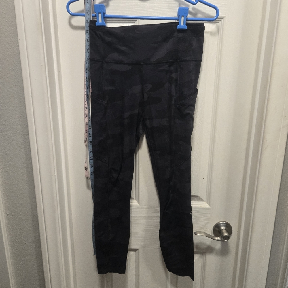 Lululemon Fast and Free Tight II Heritage 365 Camo Deep Size 6